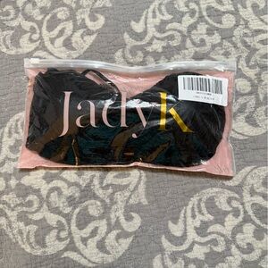 Viral Jady K Luna bralette